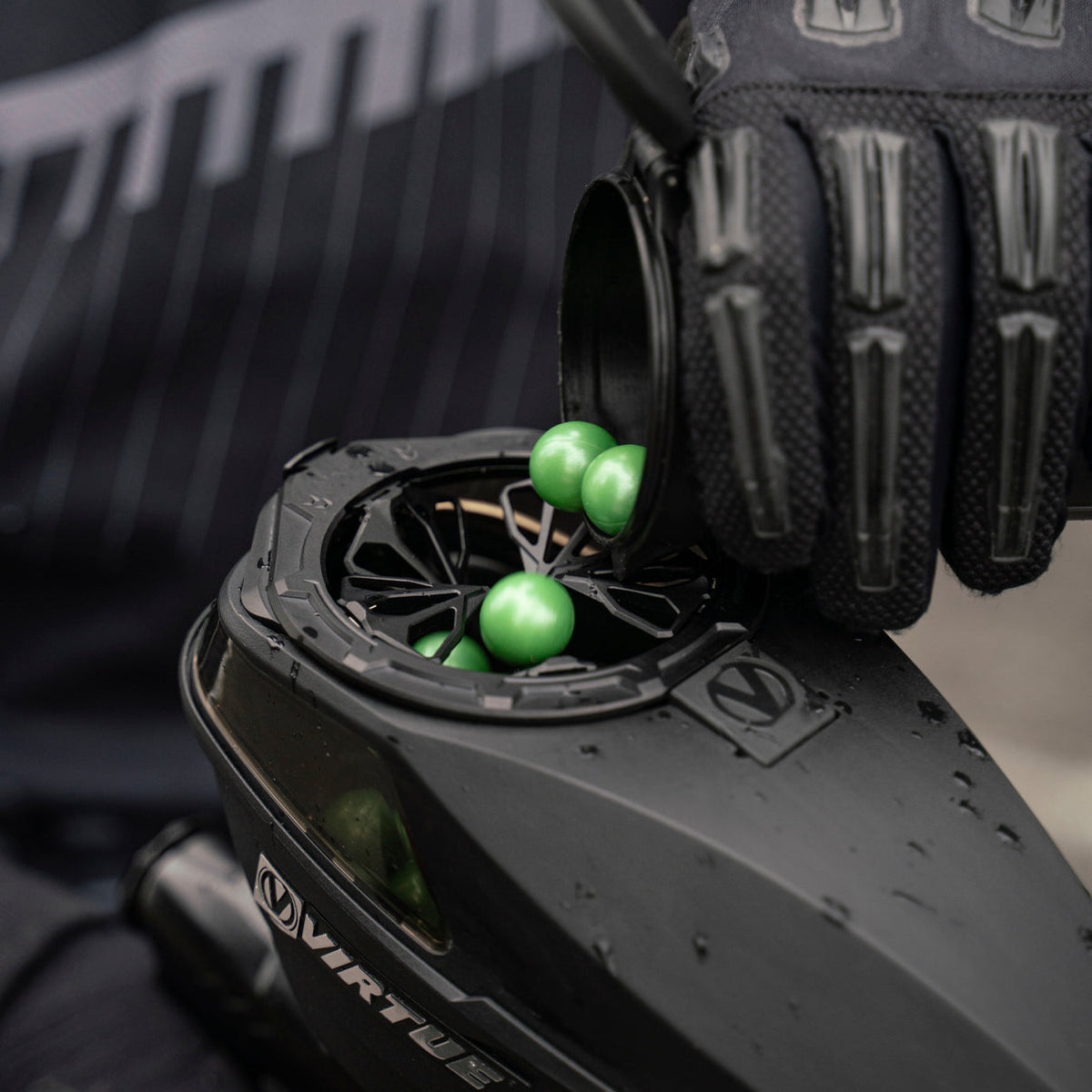 Evo "Pro" Metal Speed Feed - Black